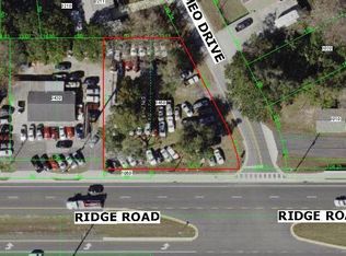 8821 Ridge Rd, New Port Richey, FL 34654