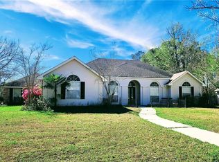 403 Palais Royal Ave, Covington, LA 70433