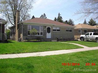 7316 Edward Ave, Center Line, MI 48015