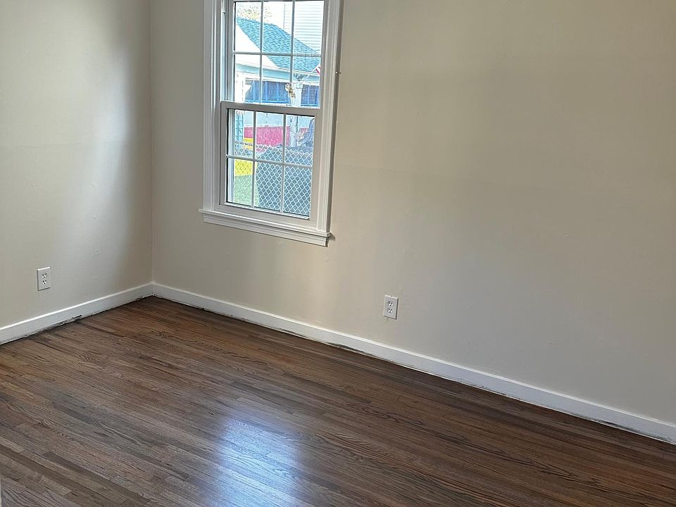 Third bedroom with closet!