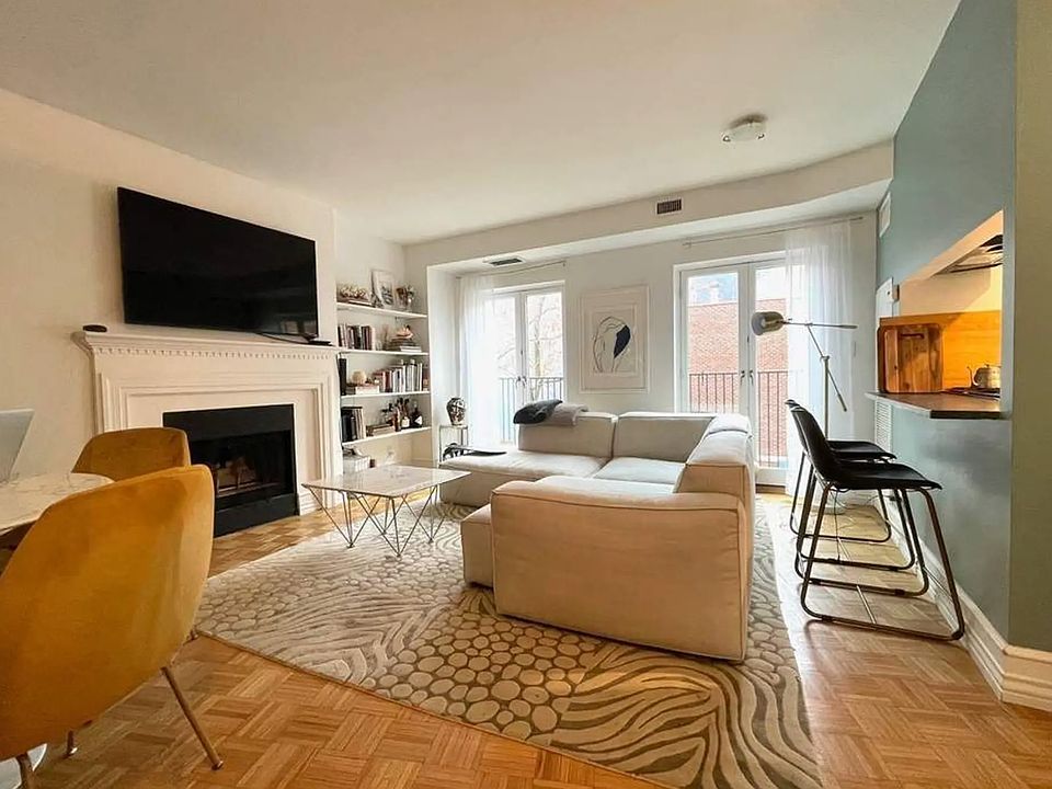 1st image of 254 W 10th St APT 4A