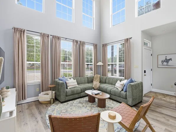 2801 Goodwin Ave #A, Austin, TX 78702