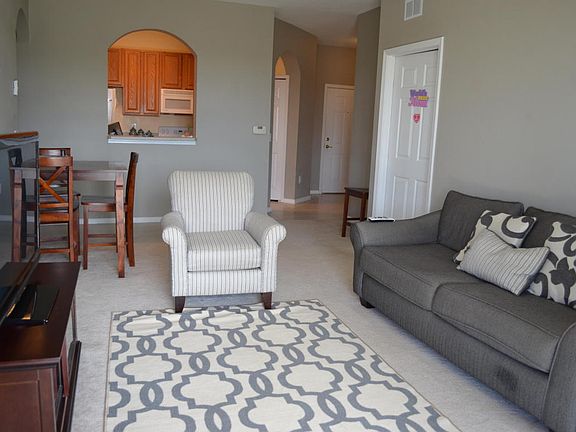 3rd image of 7801 Point Meadows Dr Unit 8402