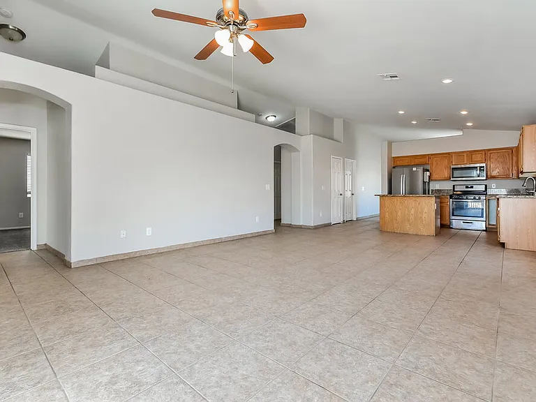 2401 Cypress Island Ct — Photo 5