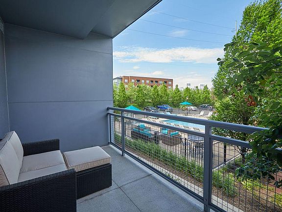 4th image of 191 Vine St APT 330