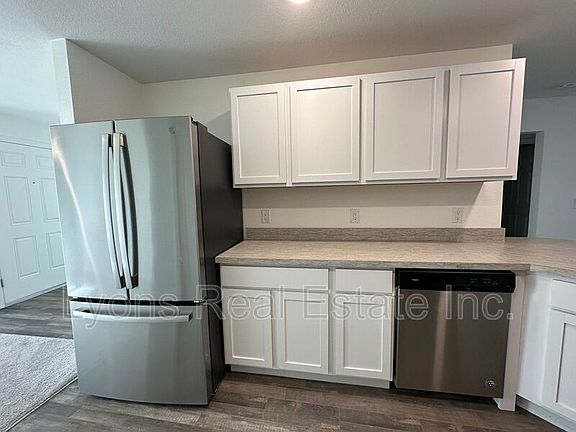 5th image of 1705 NE 33rd Ln
