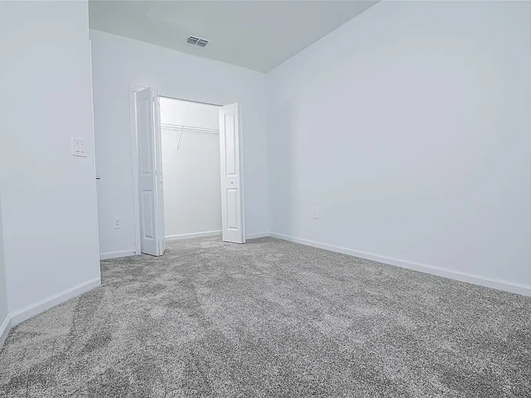 2642 Runners Cir — Photo 44
