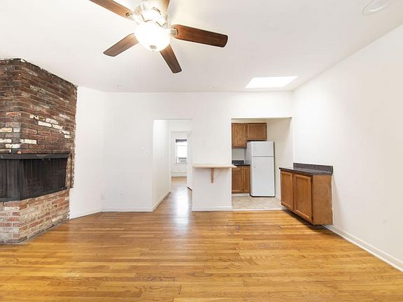 2nd image of 415-417 S 10th St #3F