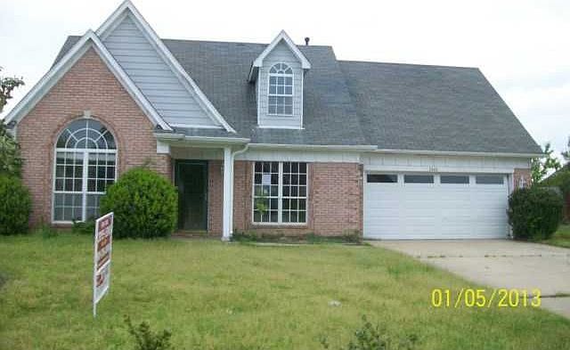 1st image of 7400 Lee Ann Dr