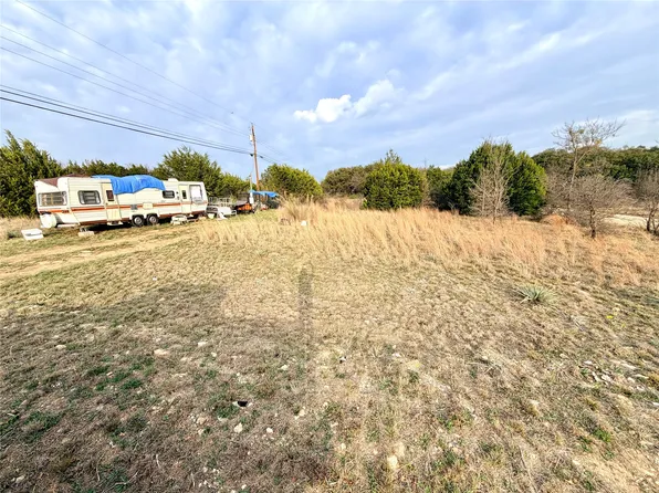 7150 Dillard Ln, Brownwood, TX 76801