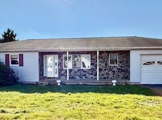 1545 Hudson Dr, Weatherly, PA 18255