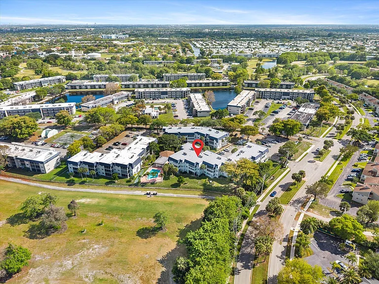 8000 Lagos De Campo Blvd #A-307 — Photo 39
