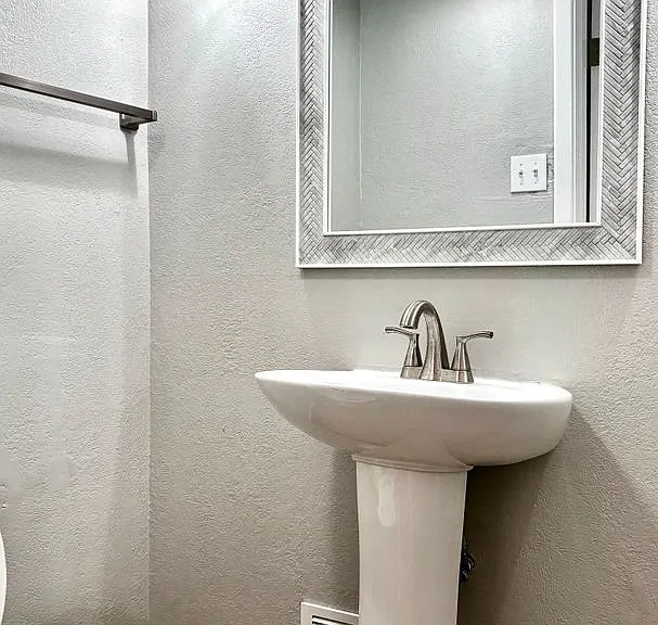 Maples Townhomes — Photo 24