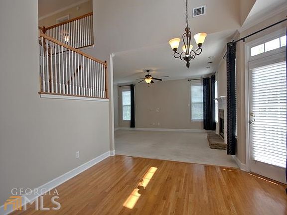5th image of 350 Glade Knoll Trl