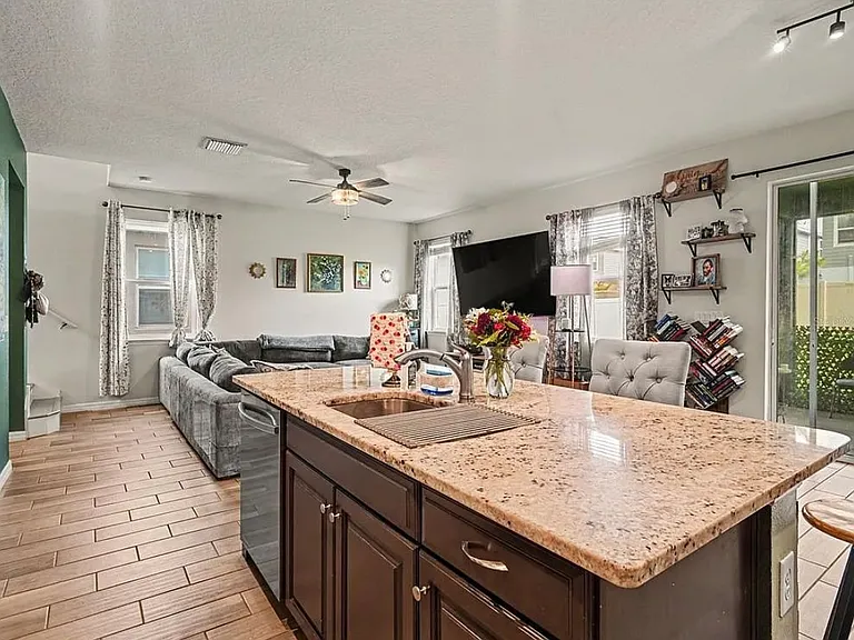 11615 Fringetree Ct — Photo 3