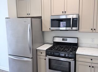 516 Broadway St #2, Niles, MI 49120