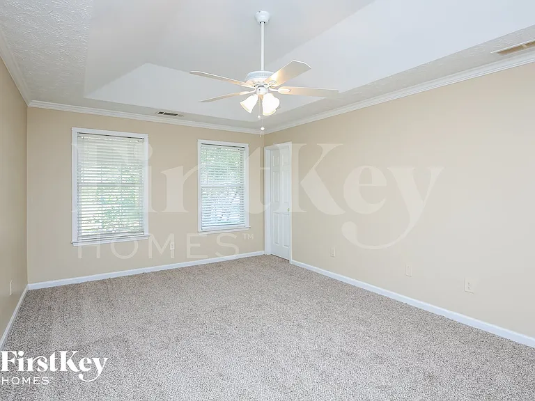 3710 Wake Robin Way — Photo 7