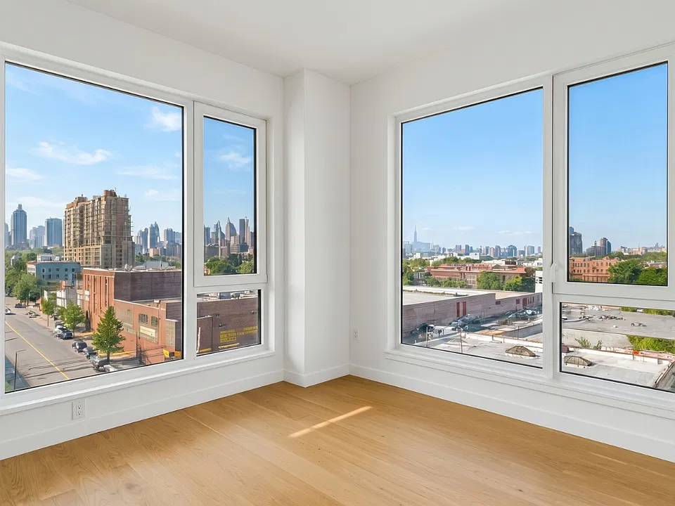 11-14 35th Ave #426