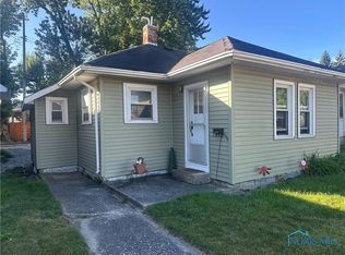 1045 S Clinton St, Defiance, OH 43512