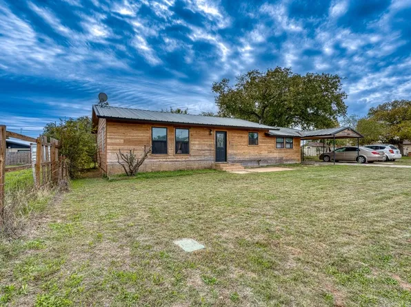 1506 Geronimo Trl, Kingsland, TX 78639
