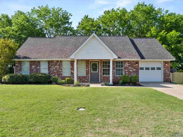 511 Morning Glory Cir, Hughes Springs, TX 75656