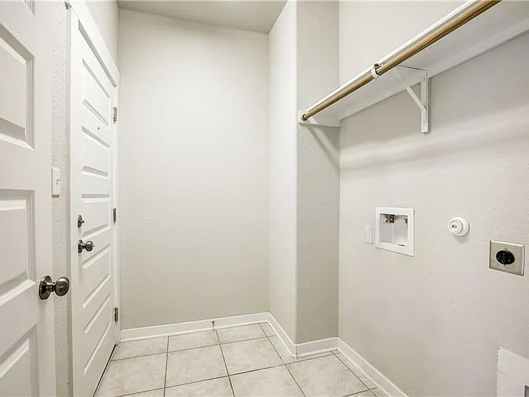 216 Trellis Blvd — Photo 30