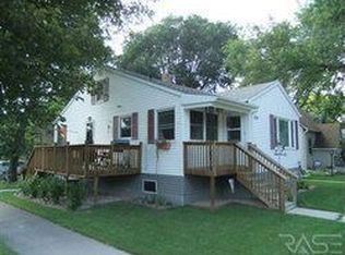 224 4th Ave SW, Pipestone, MN 56164