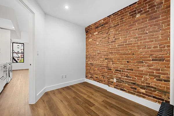 Rented by REAL New York | media 4