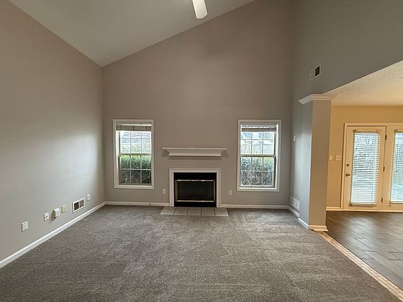 5th image of 568 Wellington Gardens Dr