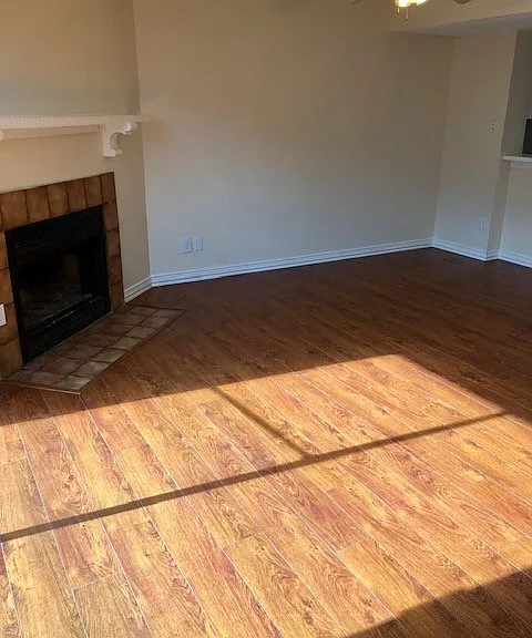 738 W Collins St — Photo 11