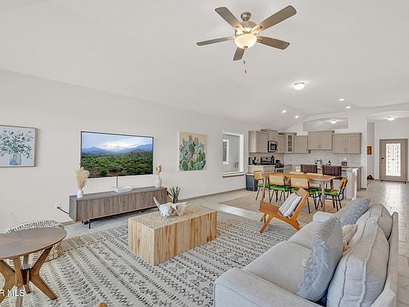 4th image of 13649 Glen Vista Ln