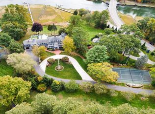 61 Bridge St, Norwell, MA 02061