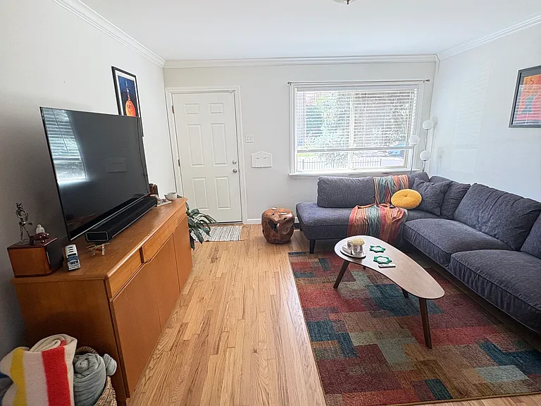 1244 Albion St — Photo 8