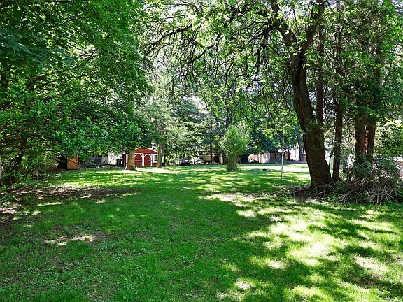 4th image of 14 Degraw Ave