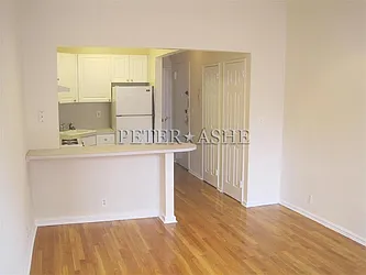 Rented by Peter Ashe