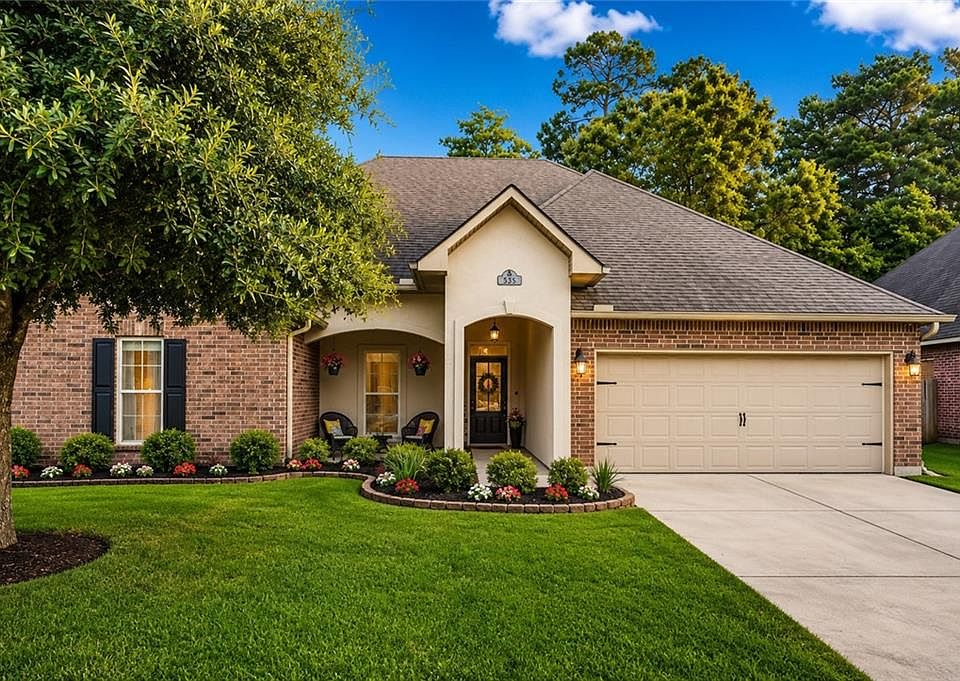 1st image of 535 Tanglewood Dr