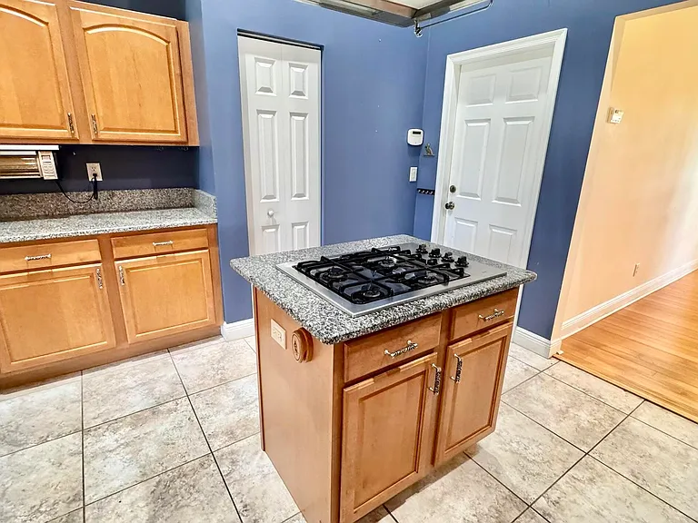 510 SW South Carolina Dr — Photo 21