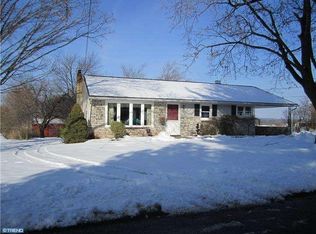 120 Yocum Rd, Douglassville, PA 19518