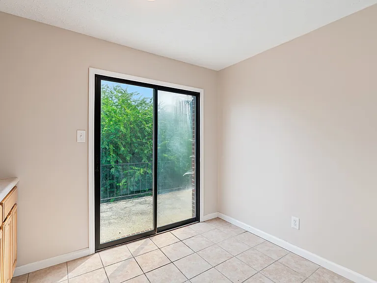 4801 Cannon Ridge Dr #C — Photo 9
