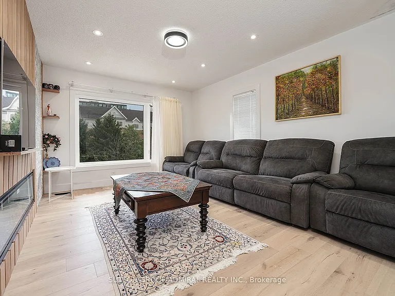 68 Addison St #2-& — Photo 19
