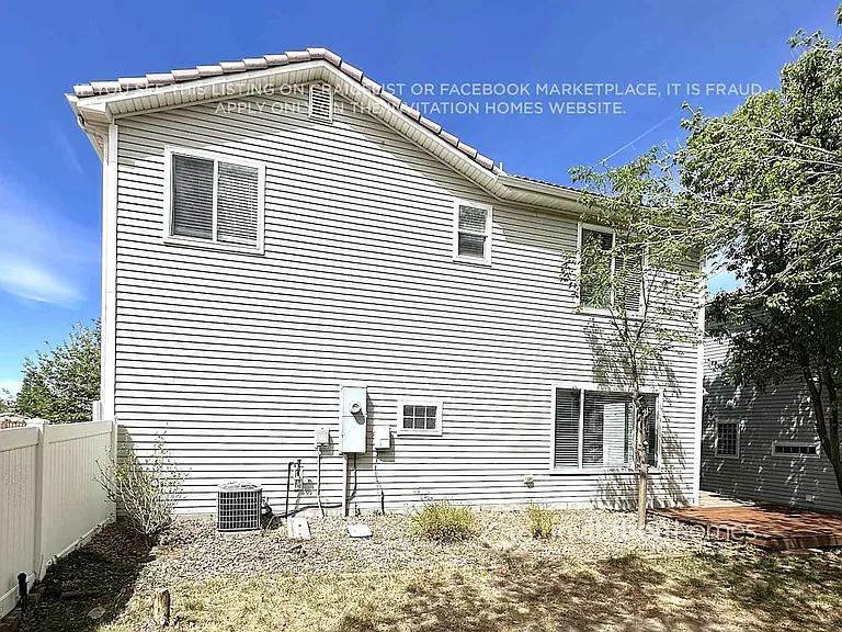 4820 Flanders Way — Photo 15