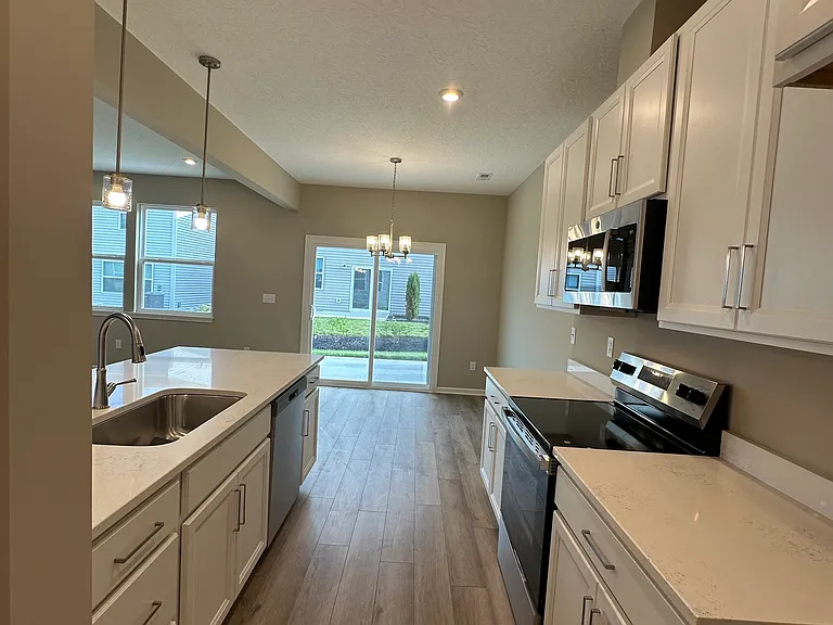 594 Dedication Ln — Photo 17