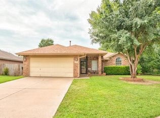 2057 Rising Hill Dr, Norman, OK 73071