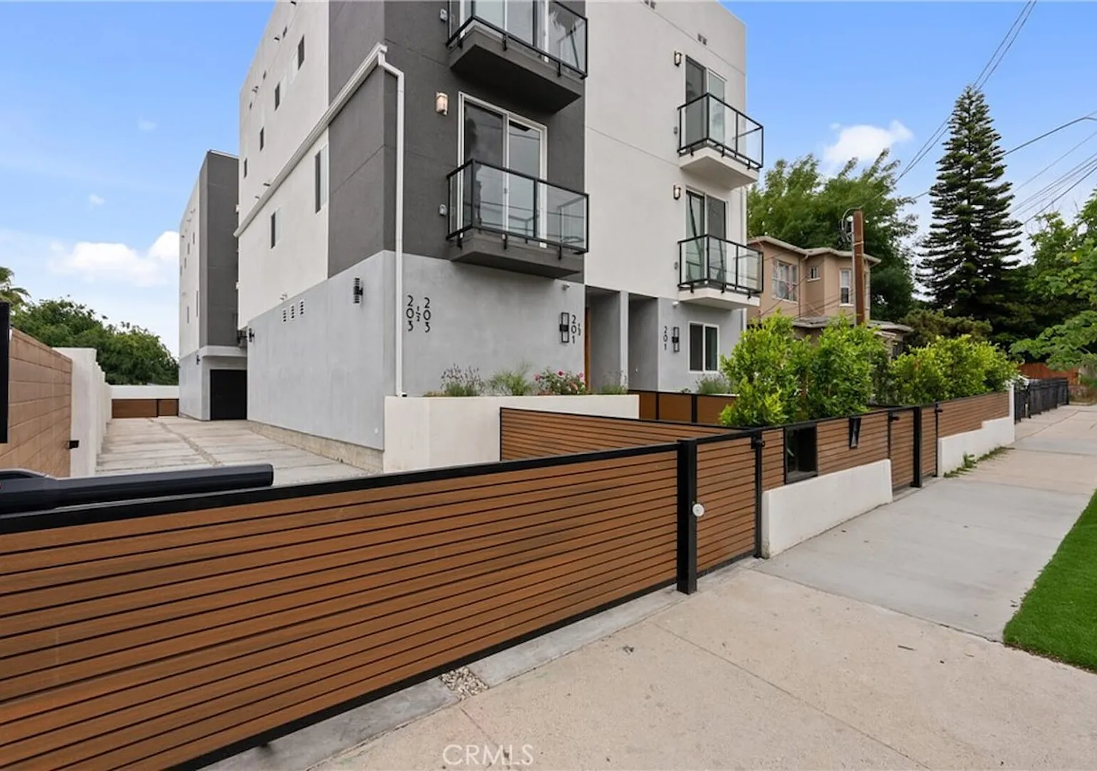 Luxe Modern Home, Rooftop View — Photo 1