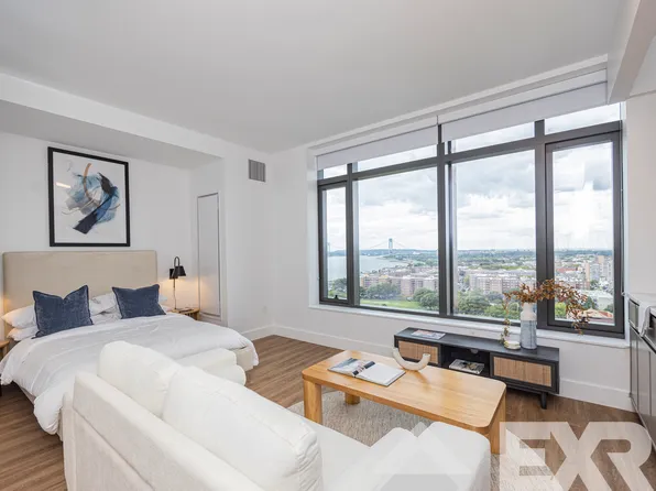 2230 Cropsey Avenue image 6 of 11