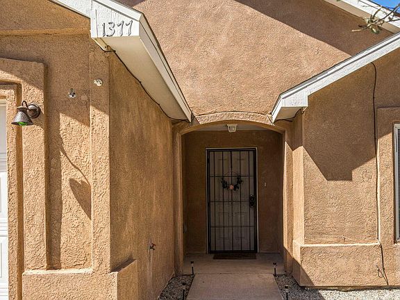 3rd image of 1377 Beltran Rd