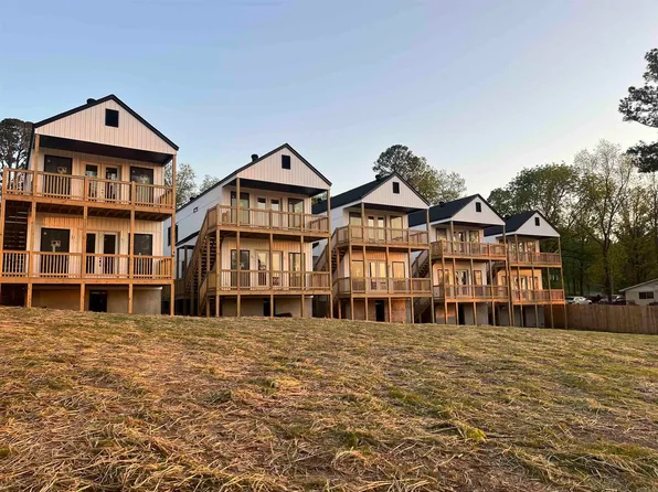 547 Northshore Dr, Hot Springs, AR 71913
