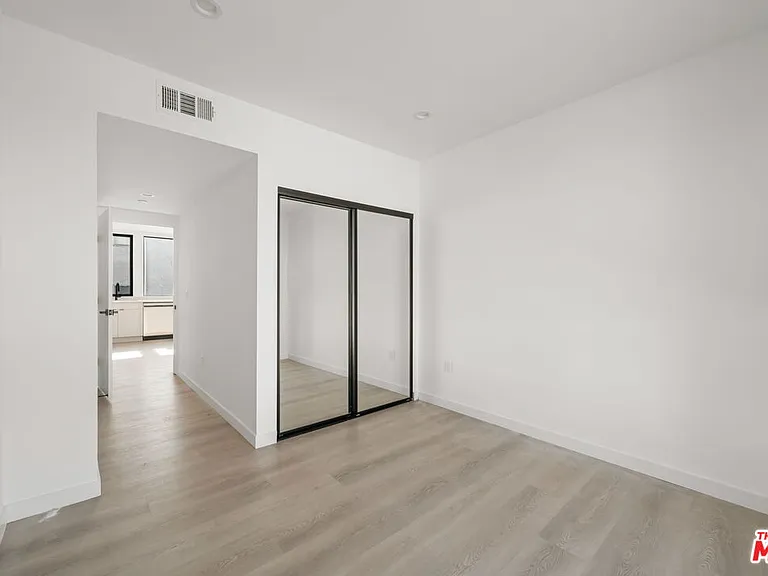 3755 S Canfield Ave #202 — Photo 31