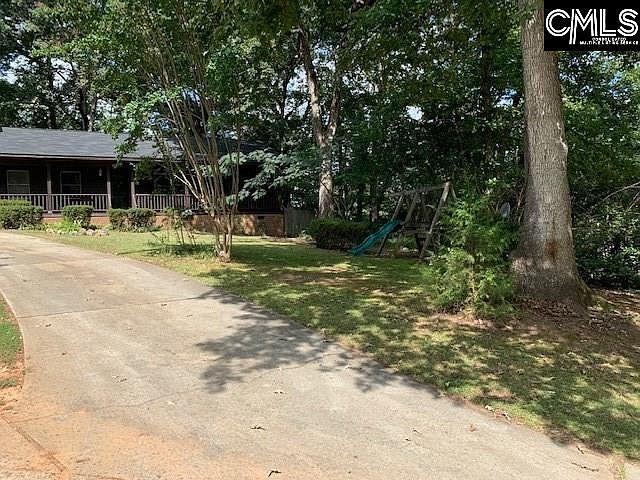 2nd image of 5 Laurel Oak Ct