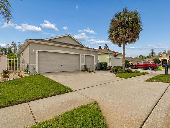 2nd image of 20904 Tangor Rd